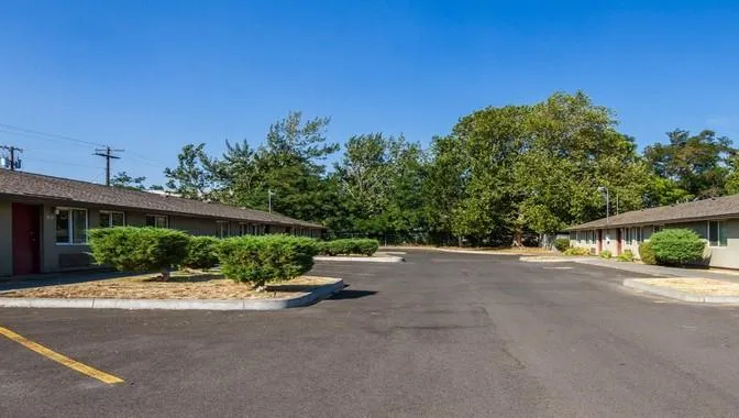 311 N Elizabeth St Other, OR 97862