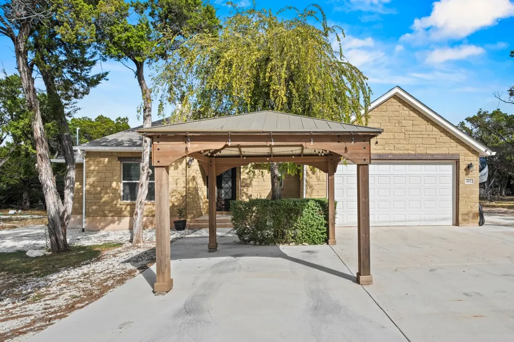 267 Eagle Rock Road Spring Branch, TX 78070
