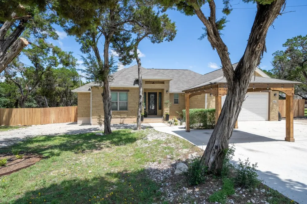 267 Eagle Rock Road Spring Branch, TX 78070