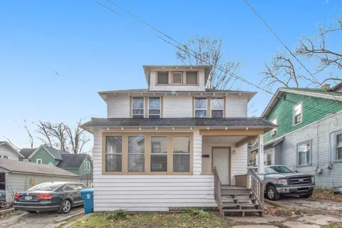 911 W Vine Street