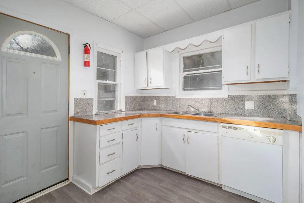 911 W Vine Street Kalamazoo, MI 49008