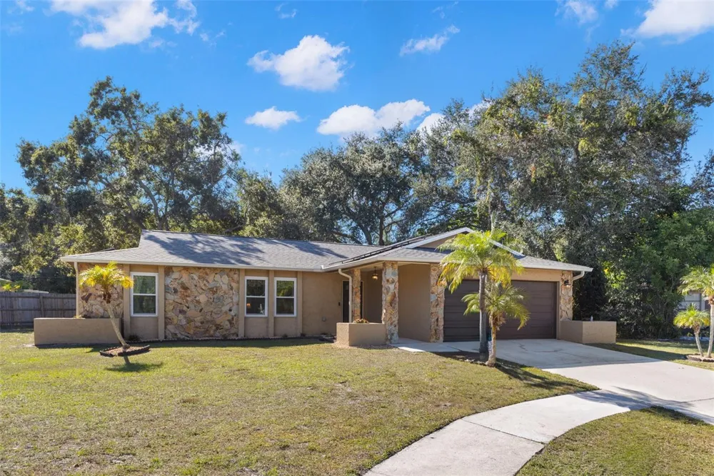 112 MEADOWCROSS DRIVE Safety Harbor, FL 34695