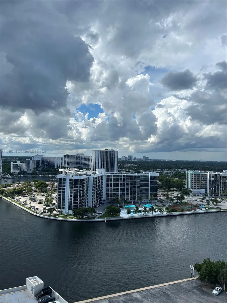 3800 S Ocean Dr #1823 Hollywood, FL 33019