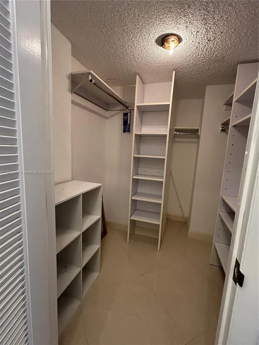 3800 S Ocean Dr #1823 Hollywood, FL 33019