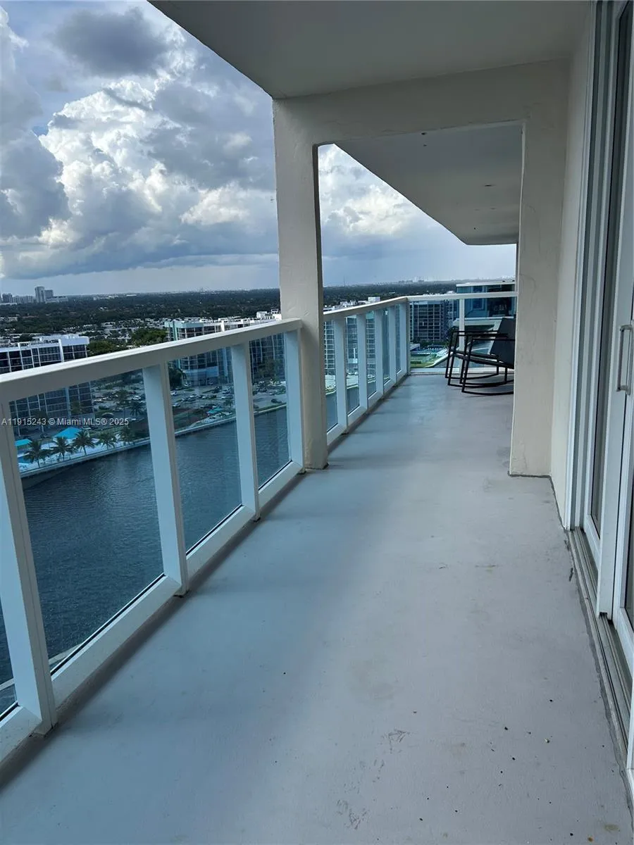 3800 S Ocean Dr #1823 Hollywood, FL 33019