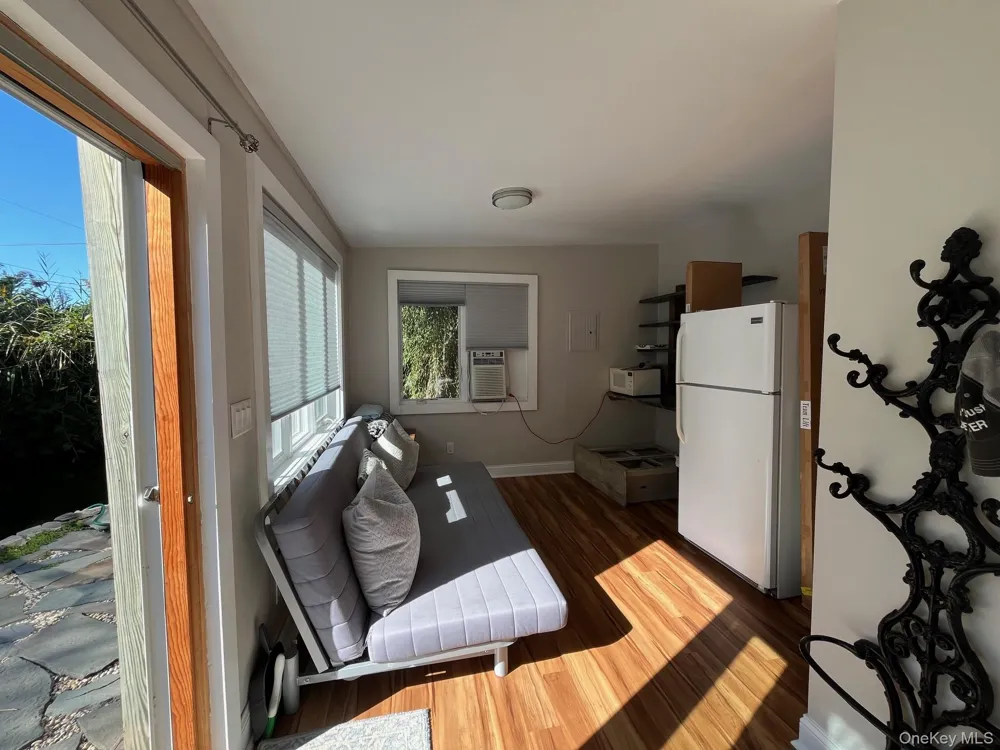 150 Clipper Roadway Corneille Estates, NY 11770