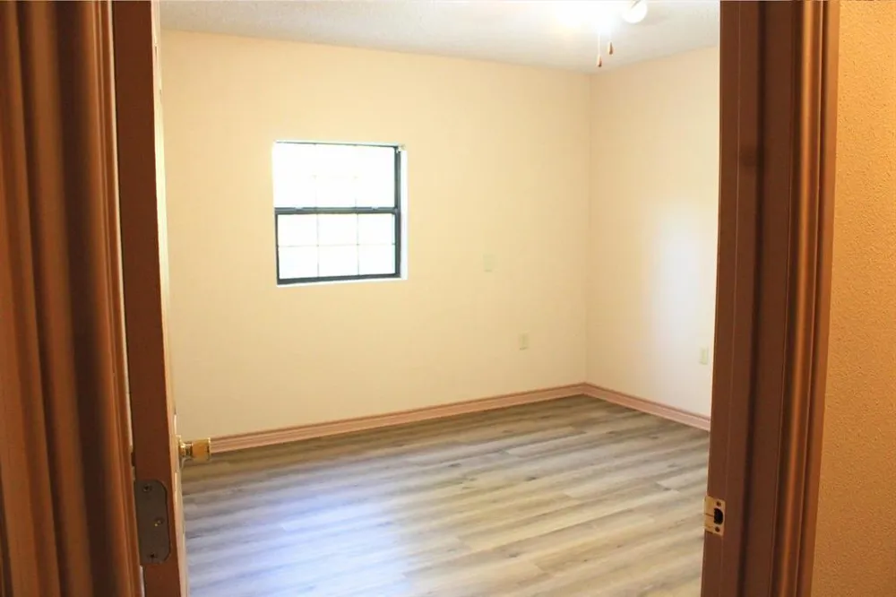 1493 Mollywood Road Zavalla, TX 75980