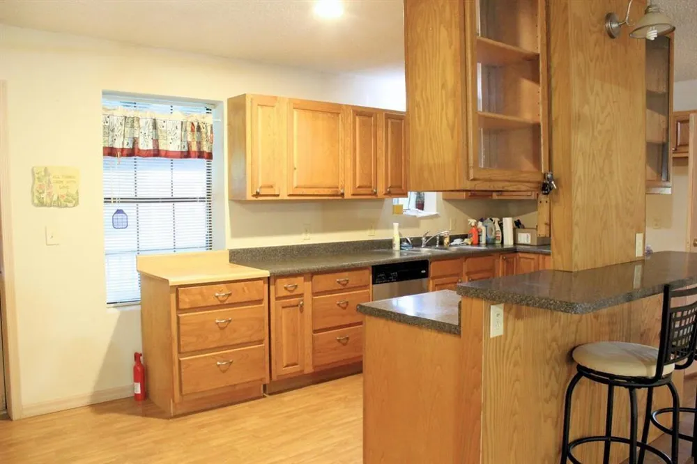 1493 Mollywood Road Zavalla, TX 75980