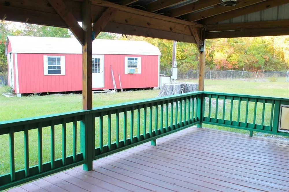 1493 Mollywood Road Zavalla, TX 75980