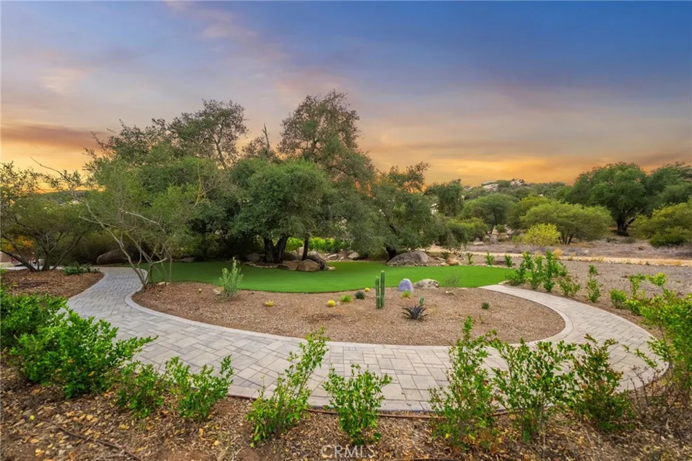 41612 Avenida De Encanto Murrieta, CA 92562