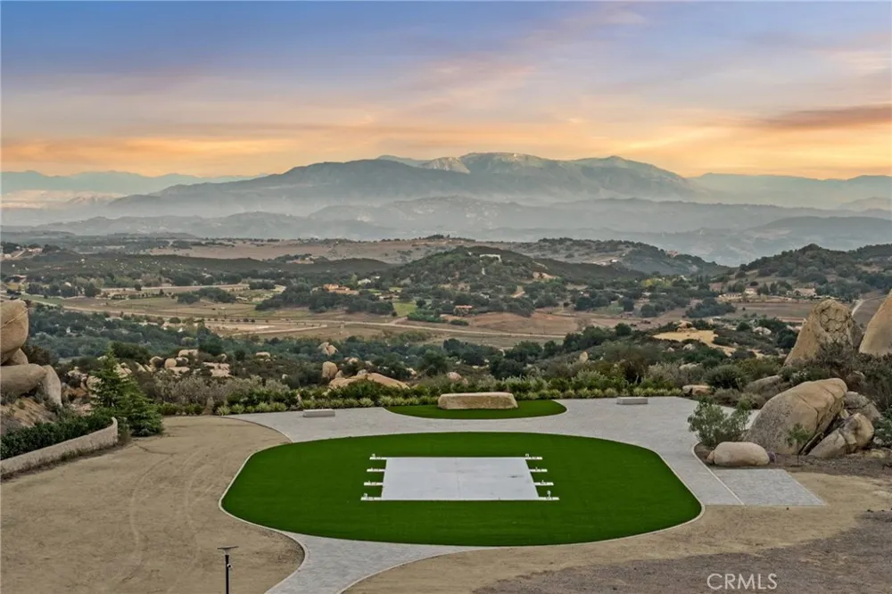 41612 Avenida De Encanto Murrieta, CA 92562