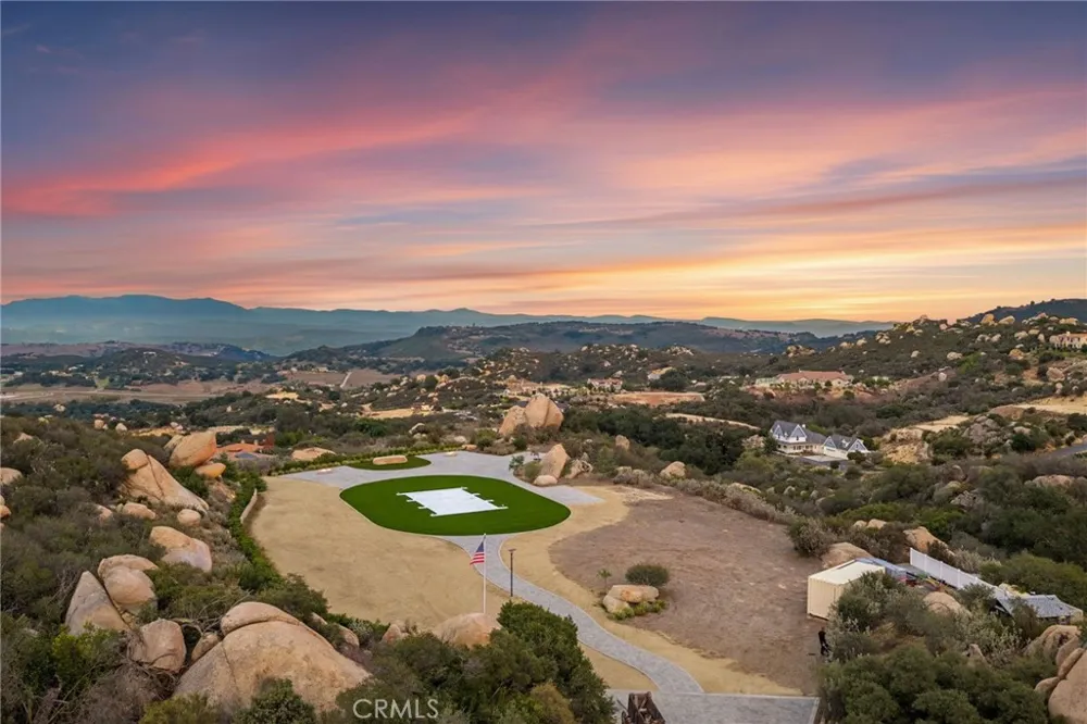 41612 Avenida De Encanto Murrieta, CA 92562