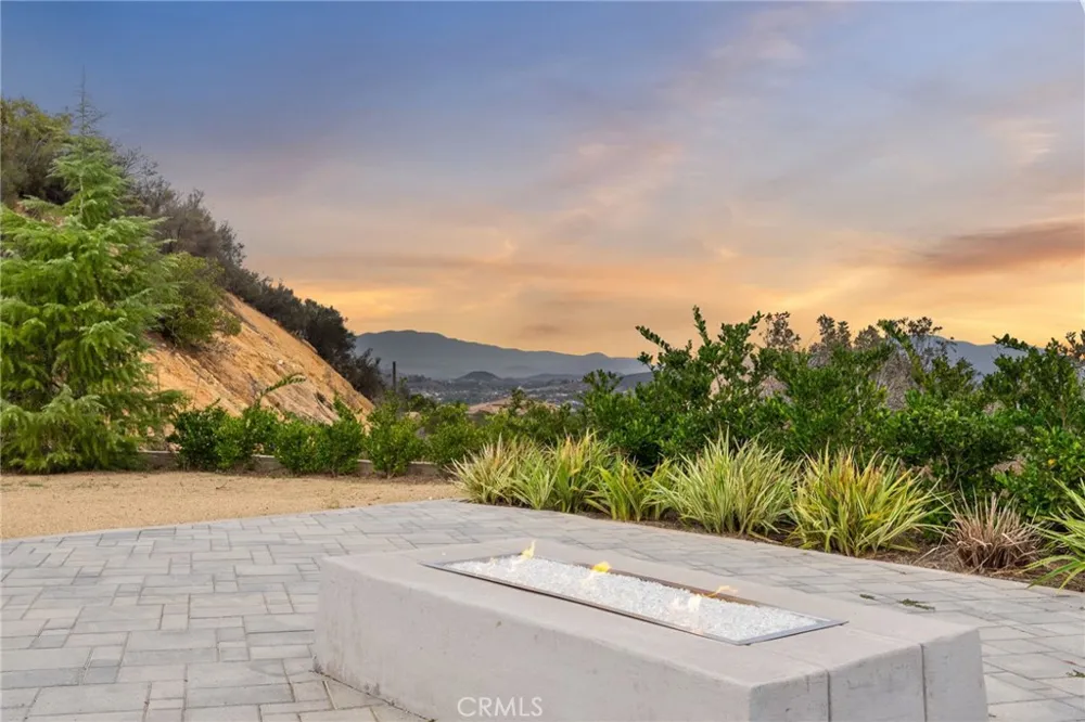 41612 Avenida De Encanto Murrieta, CA 92562