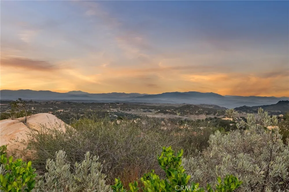 41612 Avenida De Encanto Murrieta, CA 92562