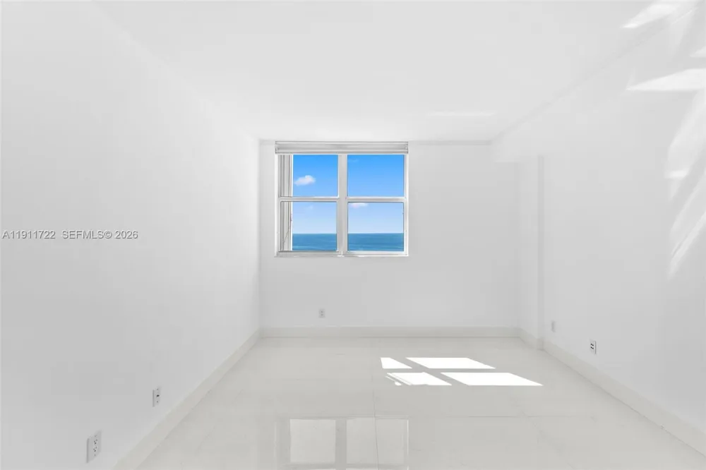 2475 Brickell Ave #1907 Miami, FL 33129
