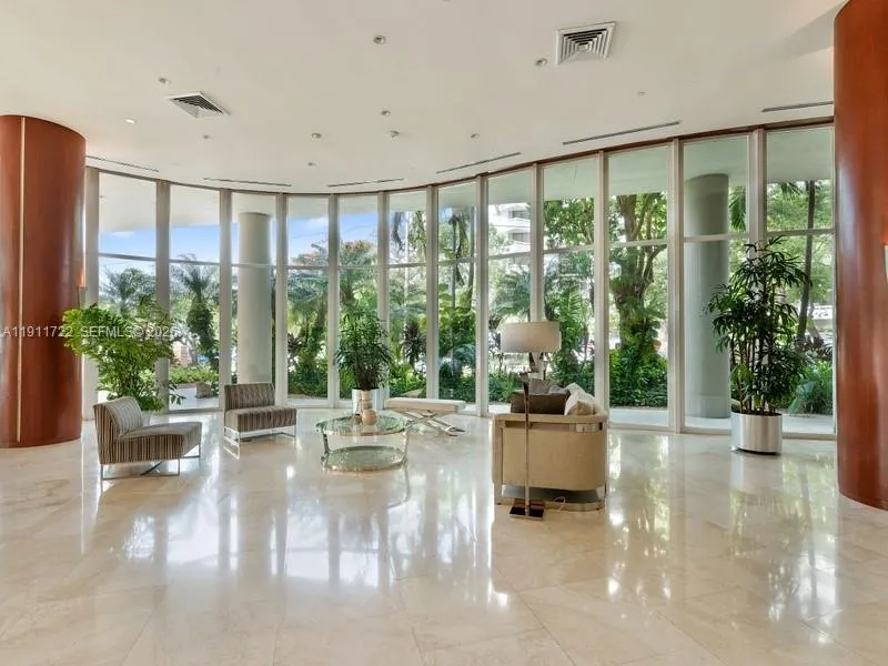 2475 Brickell Ave #1907 Miami, FL 33129