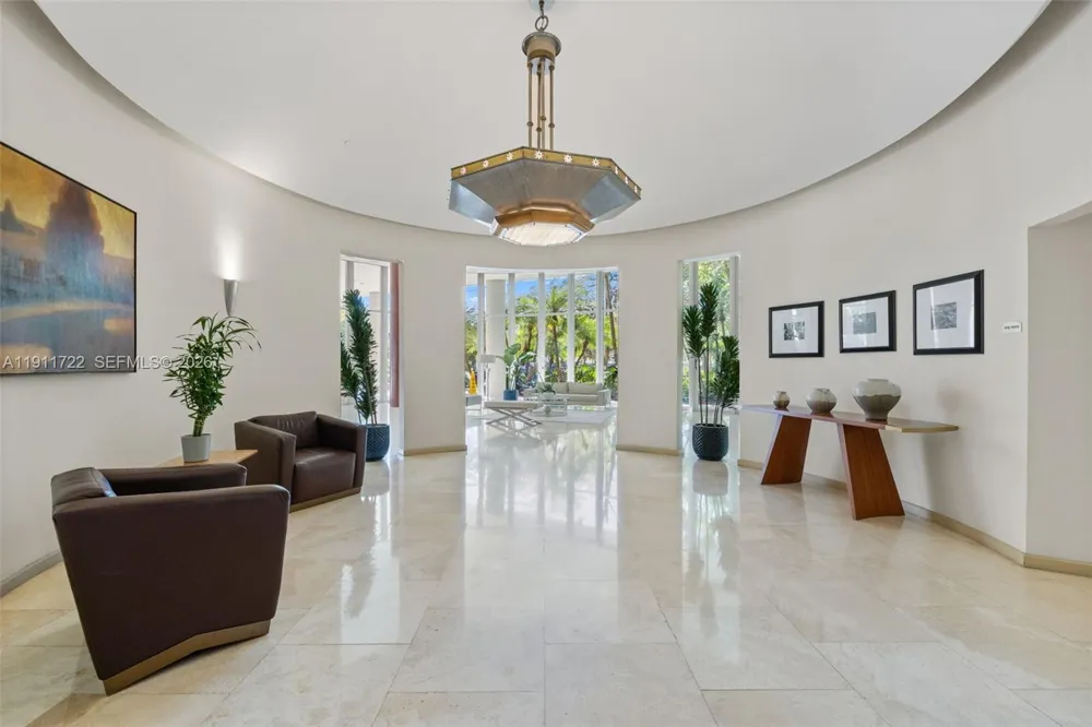 2475 Brickell Ave #1907 Miami, FL 33129