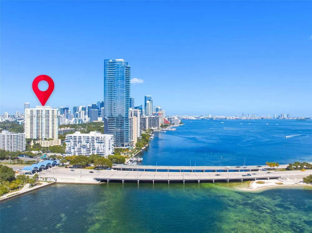 2475 Brickell Ave #1907 Miami, FL 33129