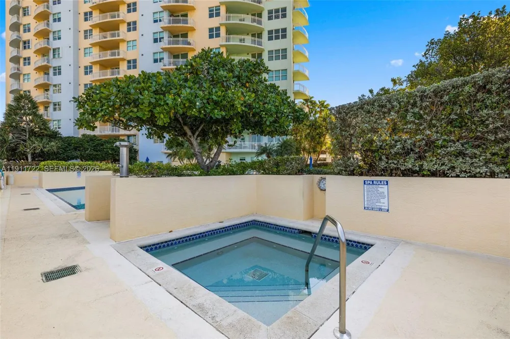 2475 Brickell Ave #1907 Miami, FL 33129