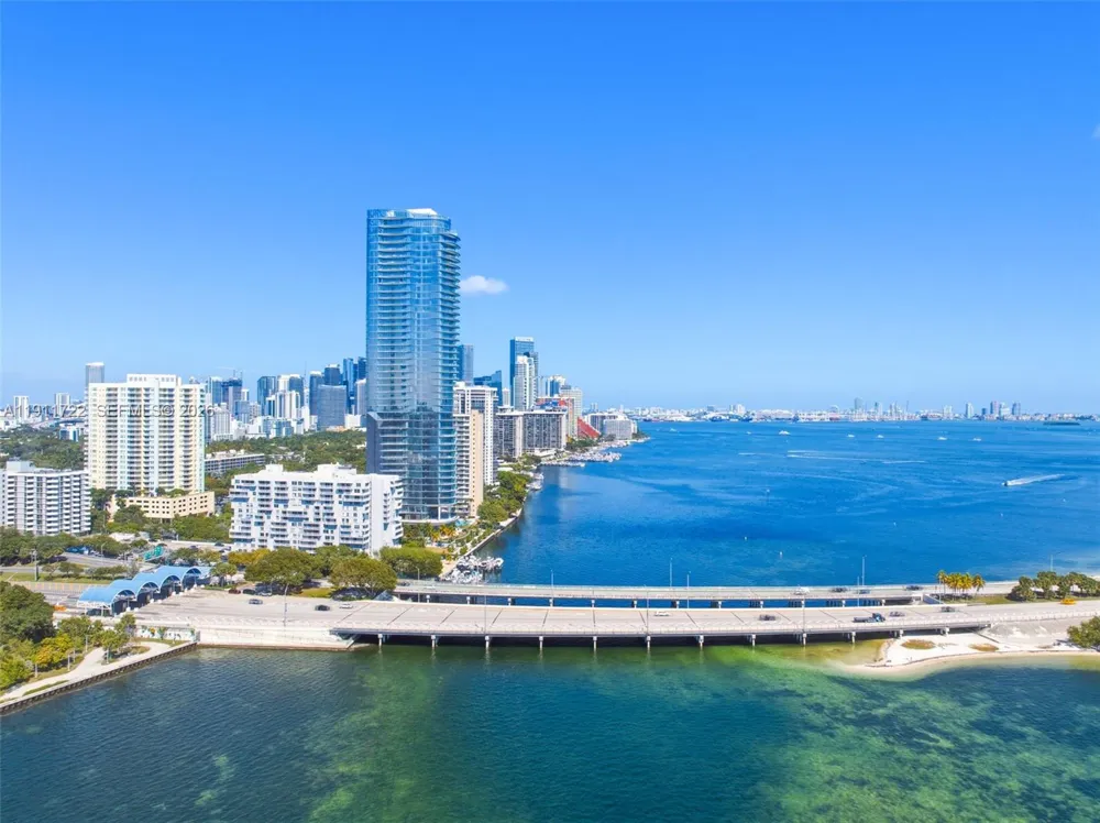 2475 Brickell Ave #1907 Miami, FL 33129