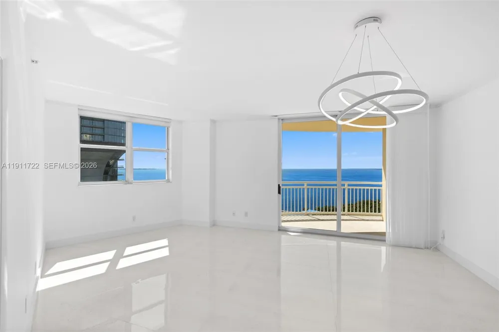 2475 Brickell Ave #1907 Miami, FL 33129