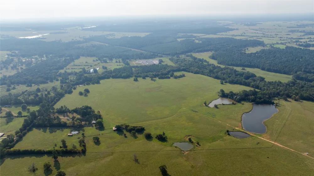 1206 County Road 1515 Crockett, TX 75835