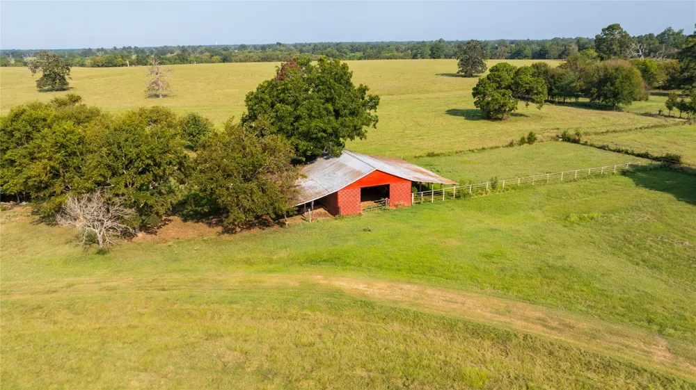 1206 County Road 1515 Crockett, TX 75835