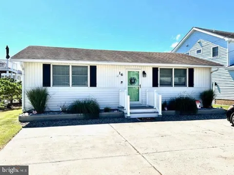 16 OYSTER BAY DRIVE