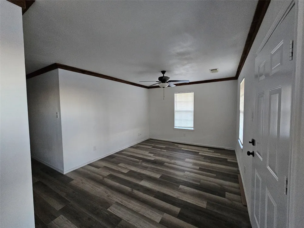 109 State Highway 309 Goodlow, TX 75144