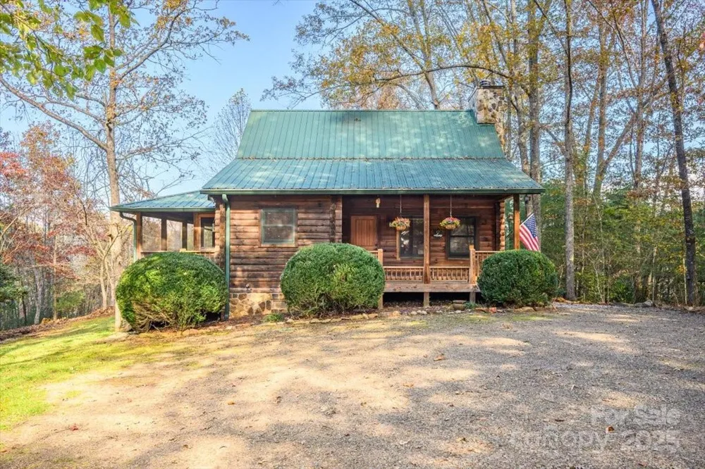 87 Prater Cove Road Franklin, NC 28734