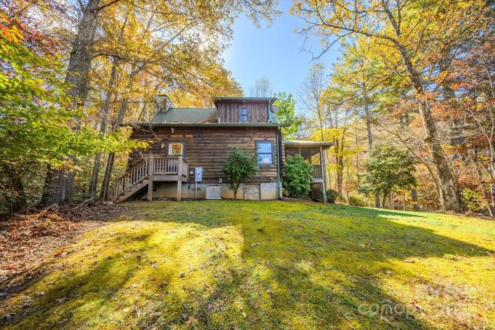 87 Prater Cove Road Franklin, NC 28734