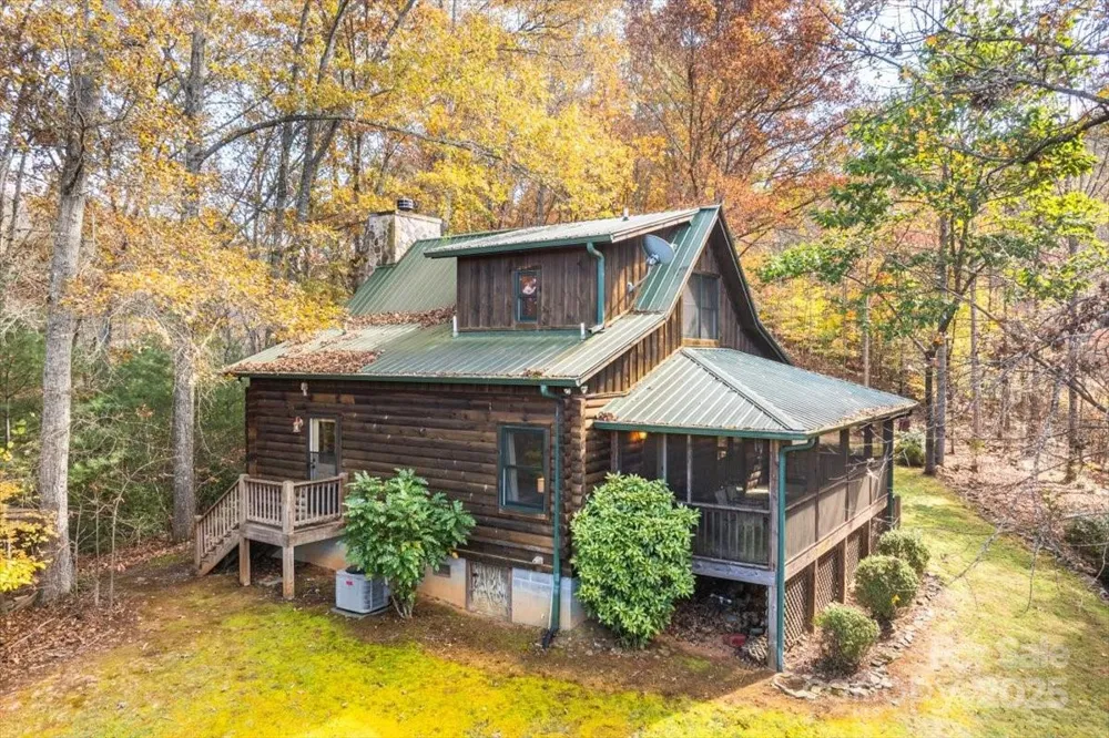 87 Prater Cove Road Franklin, NC 28734