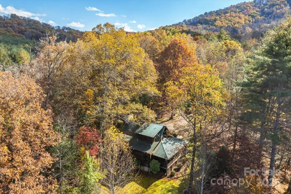 87 Prater Cove Road Franklin, NC 28734