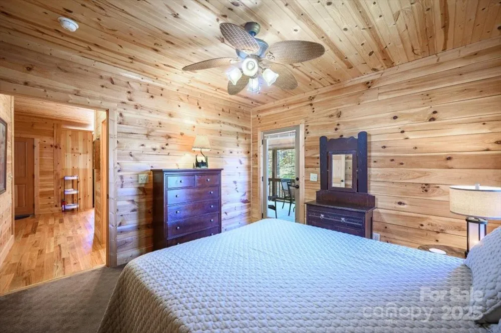 87 Prater Cove Road Franklin, NC 28734