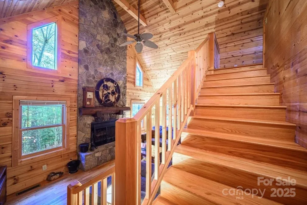 87 Prater Cove Road Franklin, NC 28734