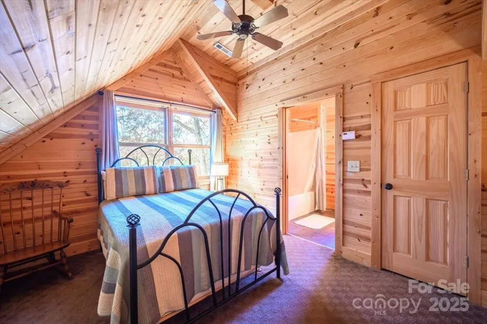 87 Prater Cove Road Franklin, NC 28734