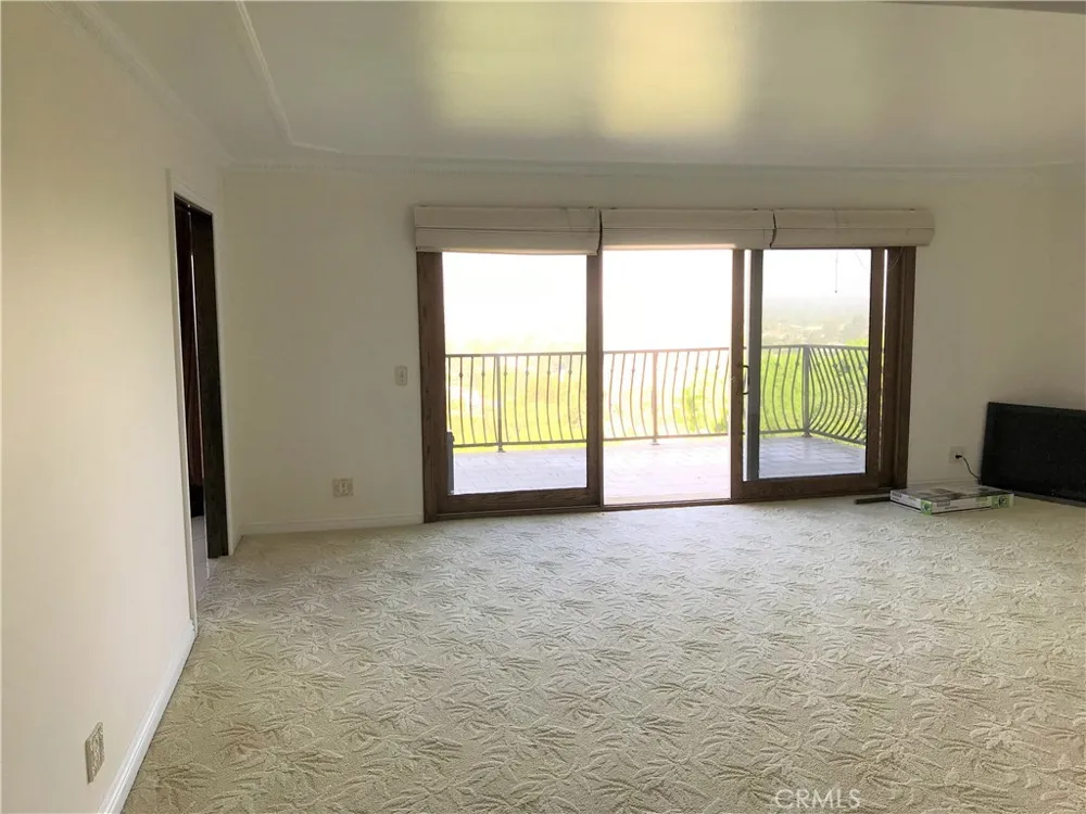 11393 La Vereda Drive North Tustin, CA 92705