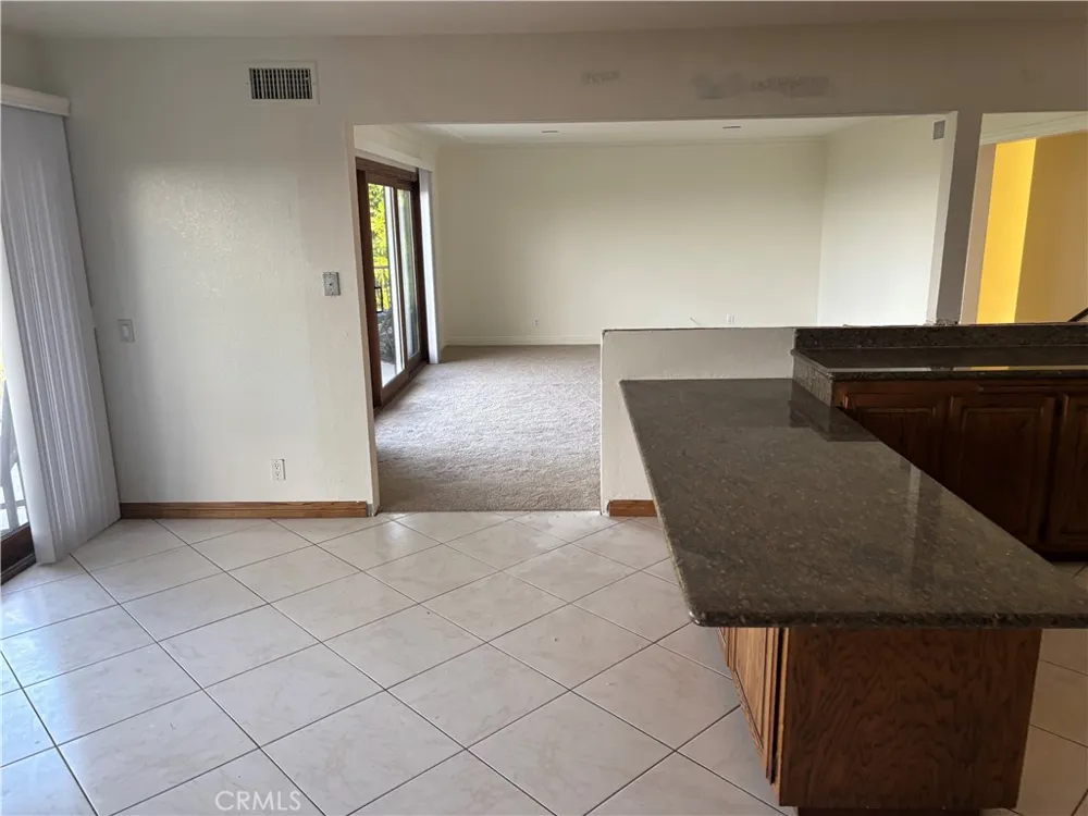 11393 La Vereda Drive North Tustin, CA 92705