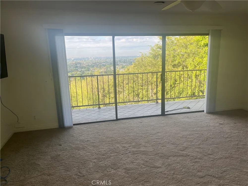 11393 La Vereda Drive North Tustin, CA 92705
