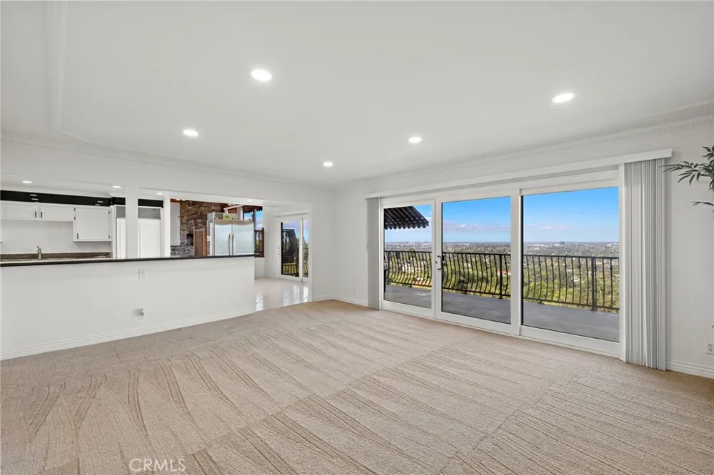 11393 La Vereda Drive North Tustin, CA 92705