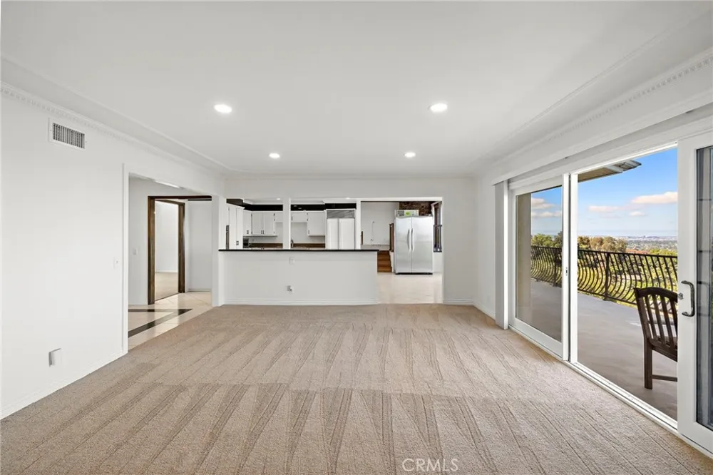 11393 La Vereda Drive North Tustin, CA 92705