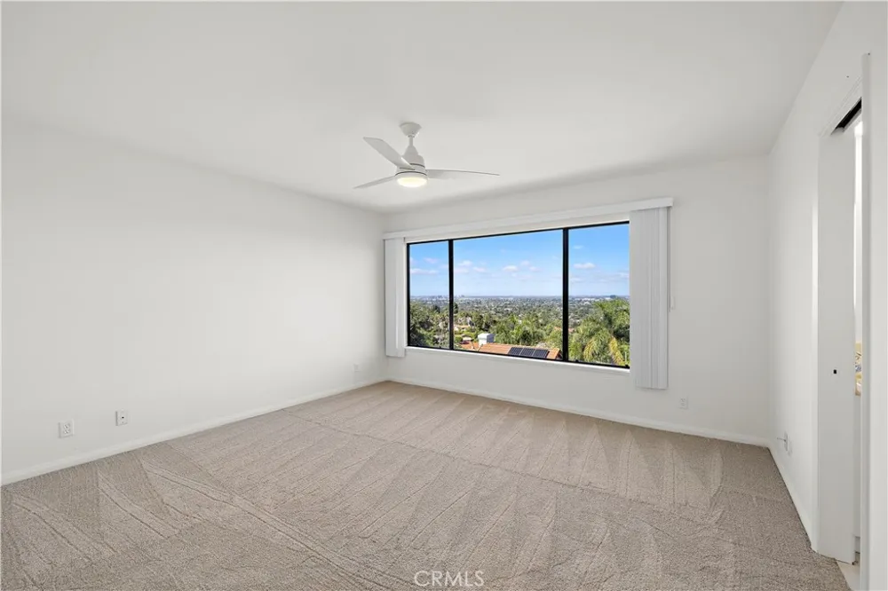 11393 La Vereda Drive North Tustin, CA 92705
