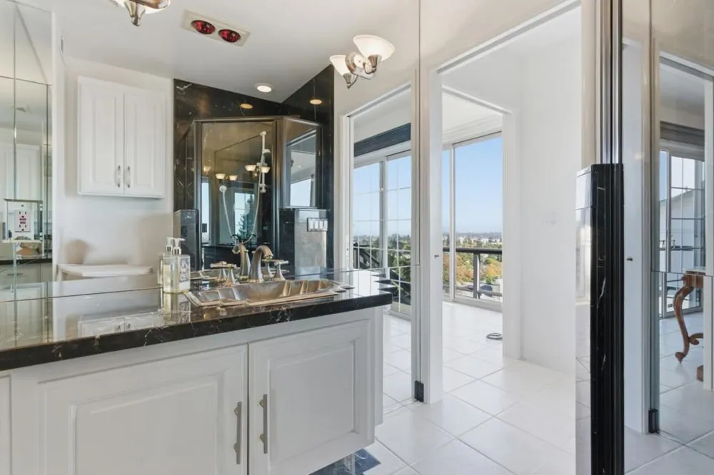 902 Laurent Street Santa Cruz, CA 95060