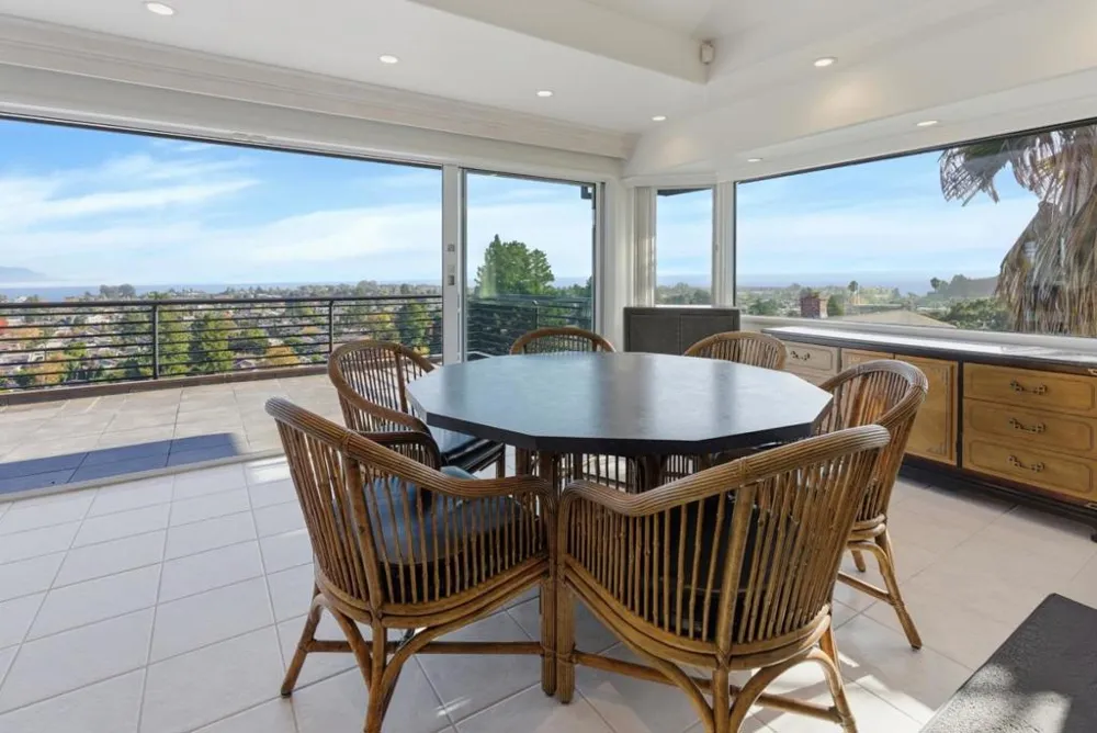 902 Laurent Street Santa Cruz, CA 95060