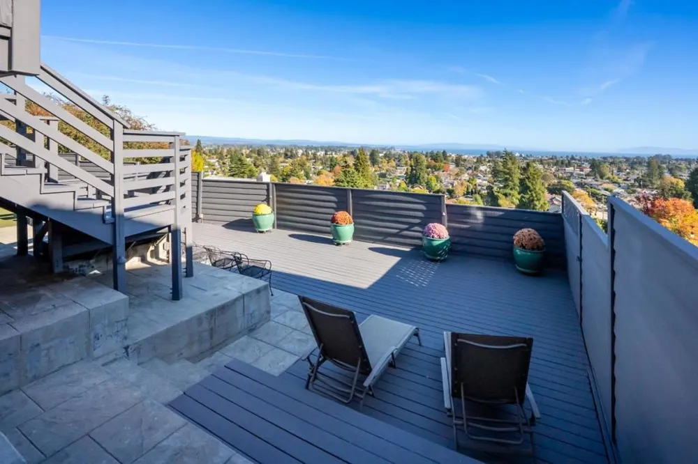902 Laurent Street Santa Cruz, CA 95060