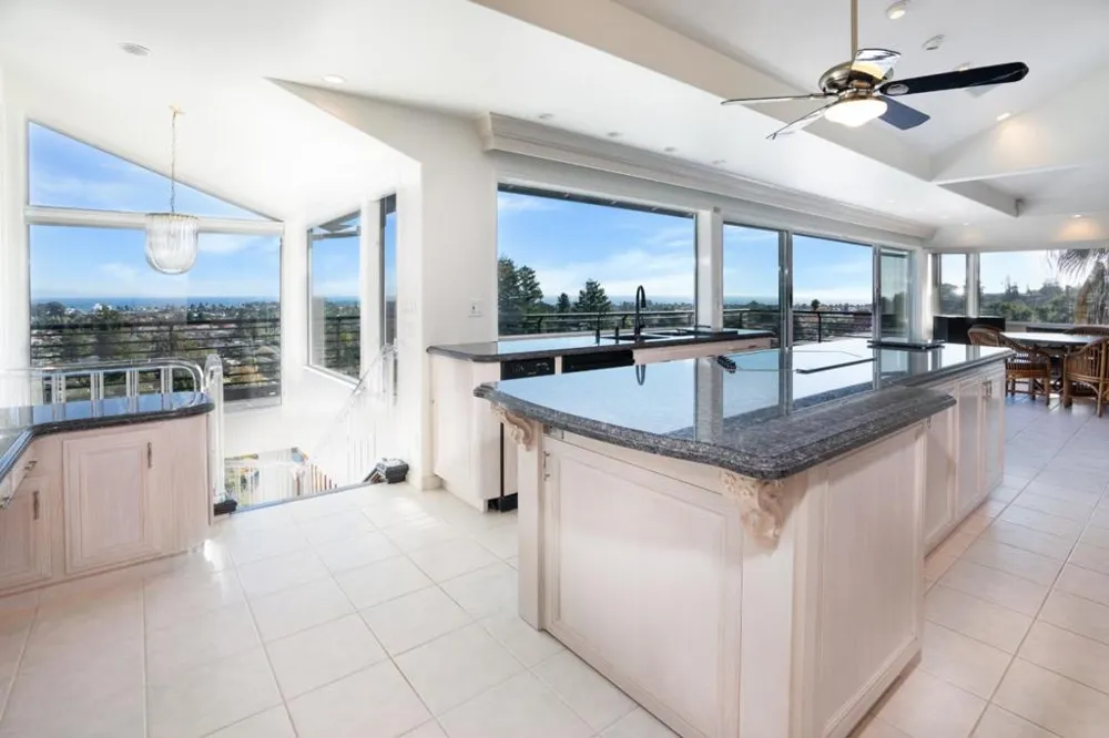 902 Laurent Street Santa Cruz, CA 95060