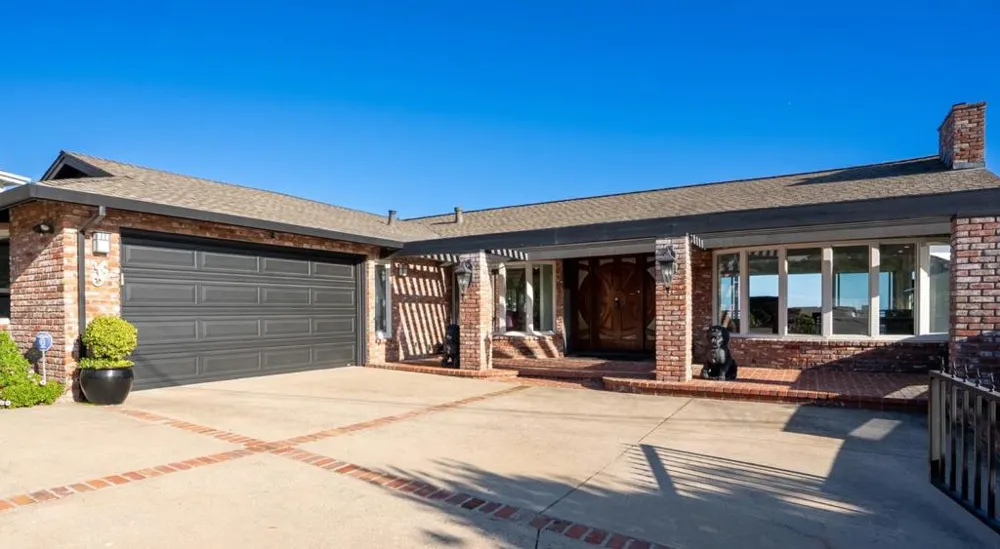 902 Laurent Street Santa Cruz, CA 95060