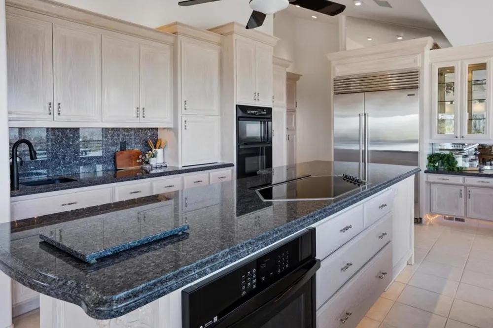 902 Laurent Street Santa Cruz, CA 95060
