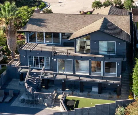 902 Laurent Street