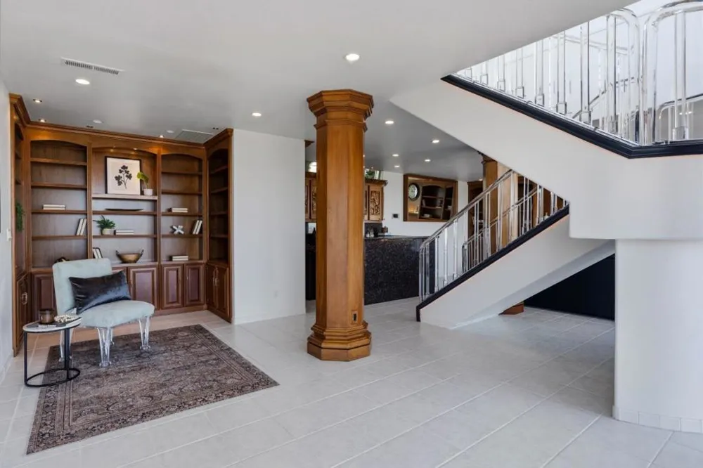 902 Laurent Street Santa Cruz, CA 95060